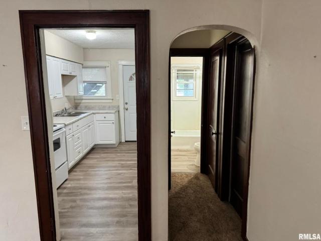 Property for rent in De Witt, Iowa