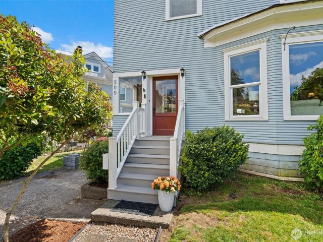 House for sale in Aberdeen, Washington