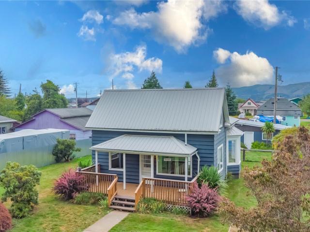 House for sale in South Bend, Pacific County