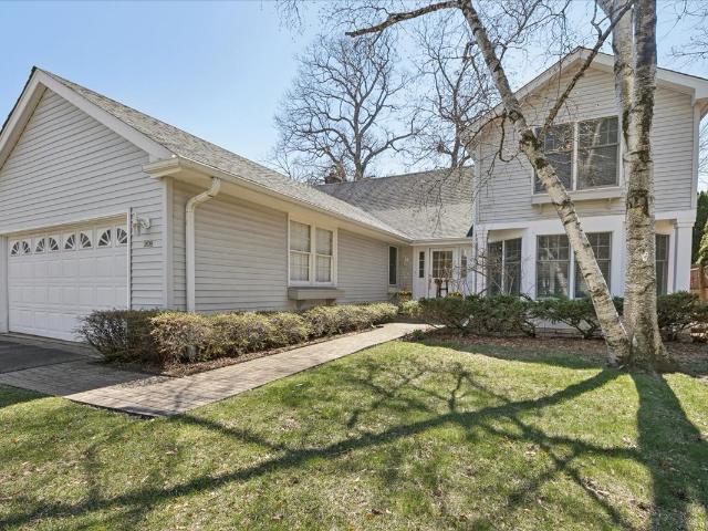 Property for sale in Lake Bluff, Illinois