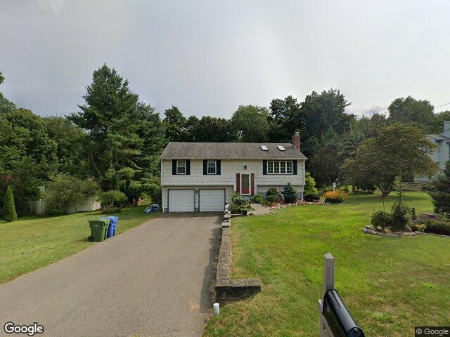 House for sale in Cromwell, Connecticut