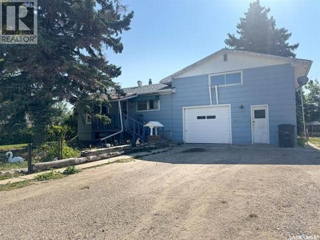 House for sale in Francis, Saskatchewan