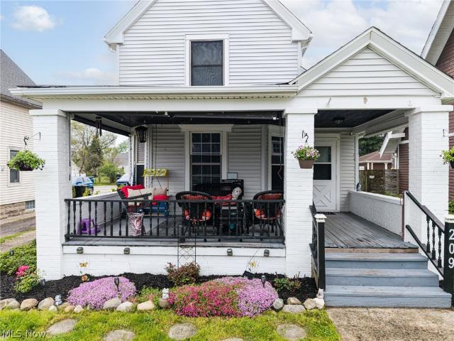 House for sale in Elyria, Ohio