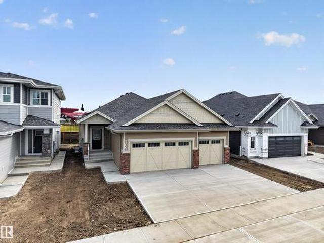 House for sale in Alberta
