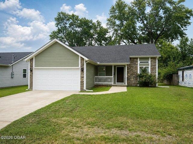 House for sale in Duenweg, Missouri