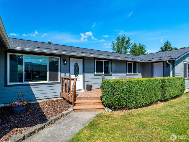 House for sale in Nooksack, Washington
