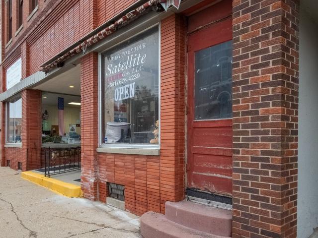 House for sale in Mahaska, Iowa