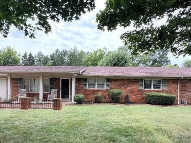 House for sale in Bowling Green, Kentucky