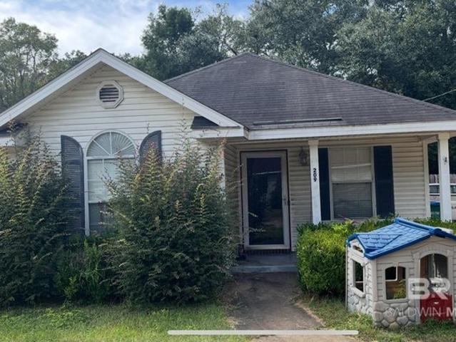 House for sale in Chunchula, Alabama