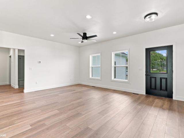 House for sale in Mediapolis, Iowa