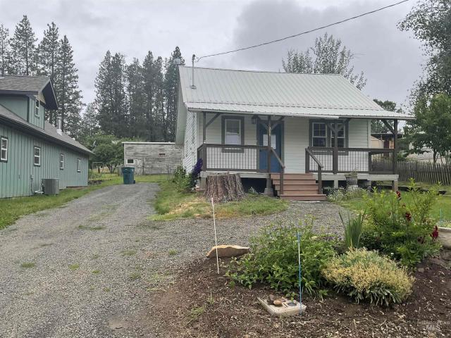House for sale in Winchester, Idaho