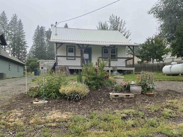 House for sale in Winchester, Idaho