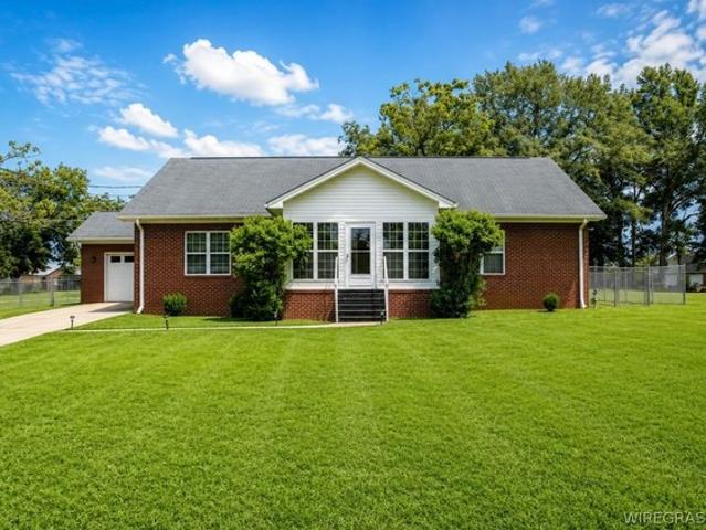 House for sale in New Brockton, Alabama