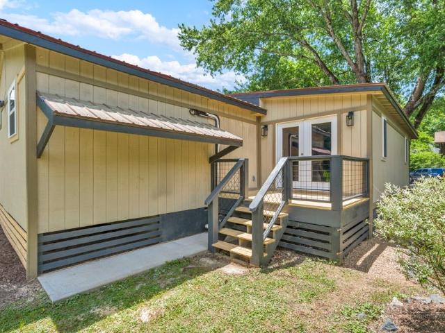 House for sale in Avery, North Carolina