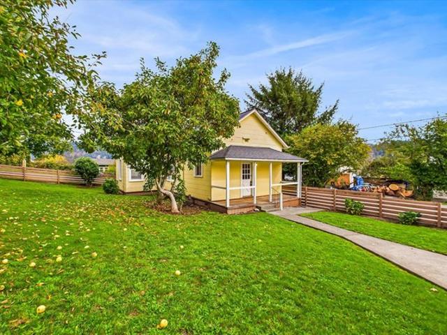 House for sale in Humboldt, California