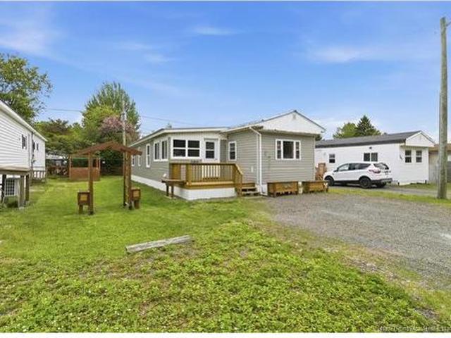 House for sale in Lincoln Heights, City of Fredericton