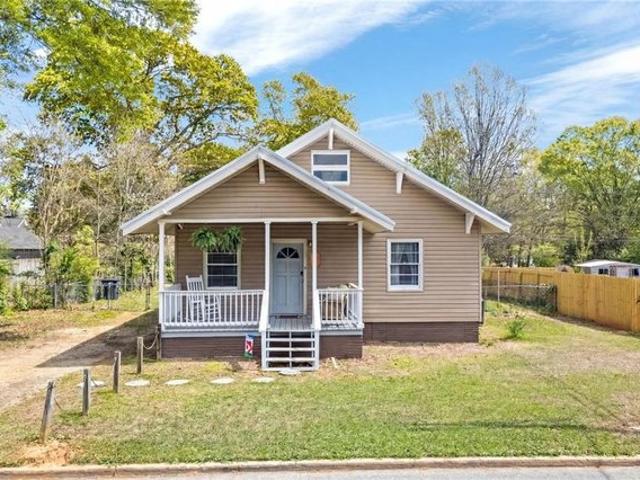 House for sale in Opelika, Alabama