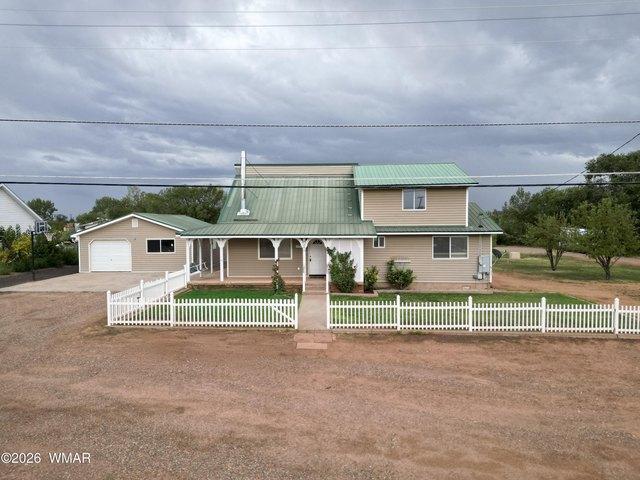 House for sale in Taylor, Navajo County
