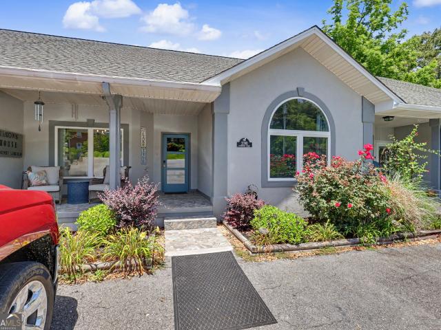 Townhouse for sale in Hiawassee, Georgia