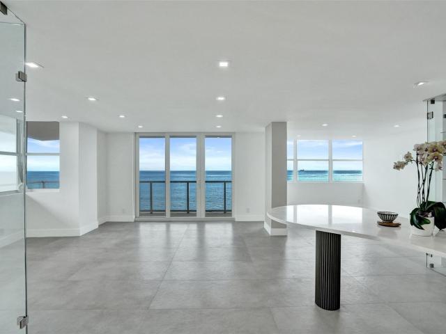 Condo for sale in Fort Lauderdale, Florida