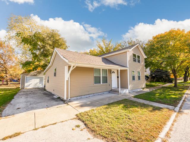 House for sale in Thornton, Illinois