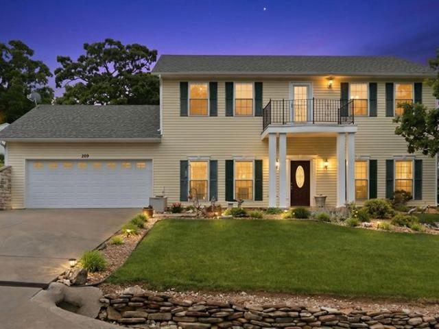 House for sale in Stone, Missouri