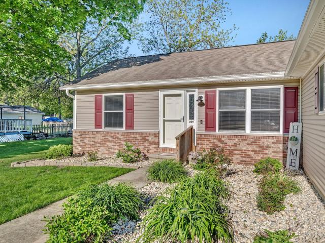 House for sale in Gardner, Illinois