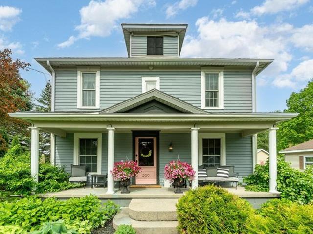 House for sale in Essexville, Michigan
