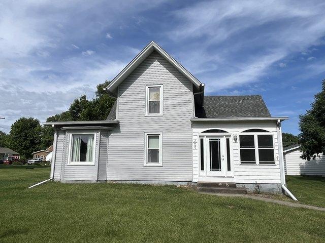 House for sale in Atkinson, Illinois