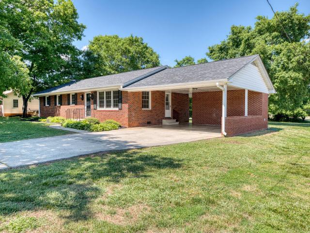 House for sale in Alamance, North Carolina