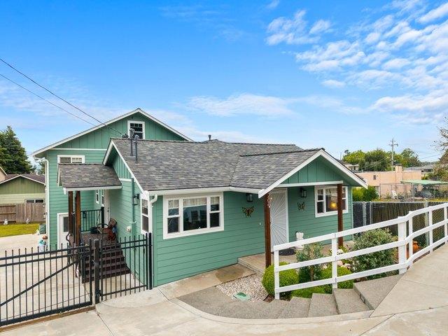 House for sale in Humboldt, California
