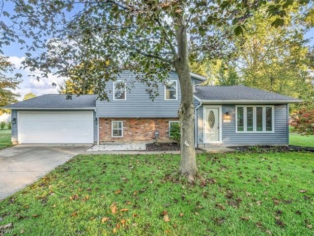 House for sale in Seville, Medina County