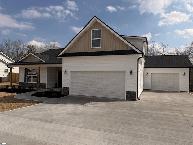 House for sale in Pickens, South Carolina