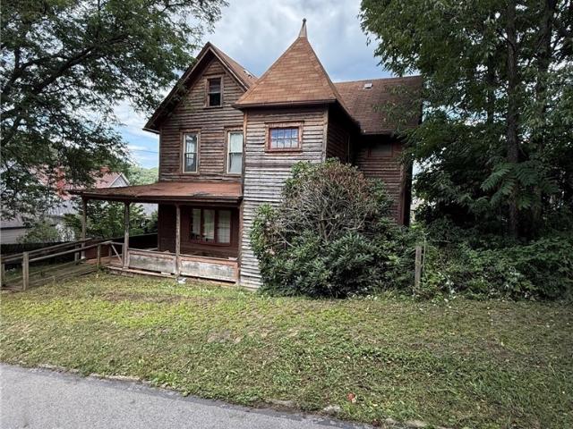 House for sale in Venango, Pennsylvania