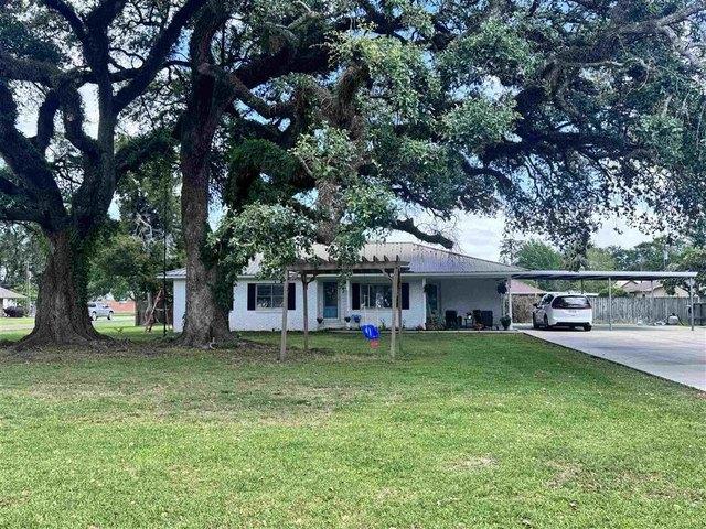 House for sale in Iota, Louisiana