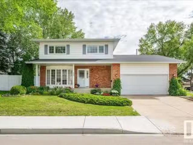 House for sale in Wedgewood, Alberta