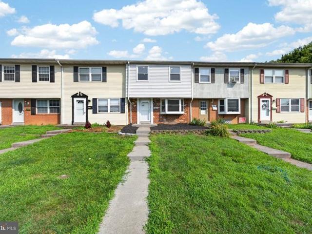 Townhouse for sale in Virginia