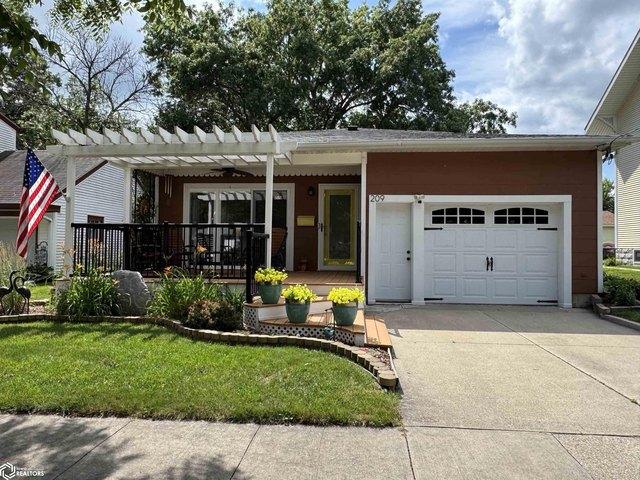 House for sale in Cerro Gordo, Iowa