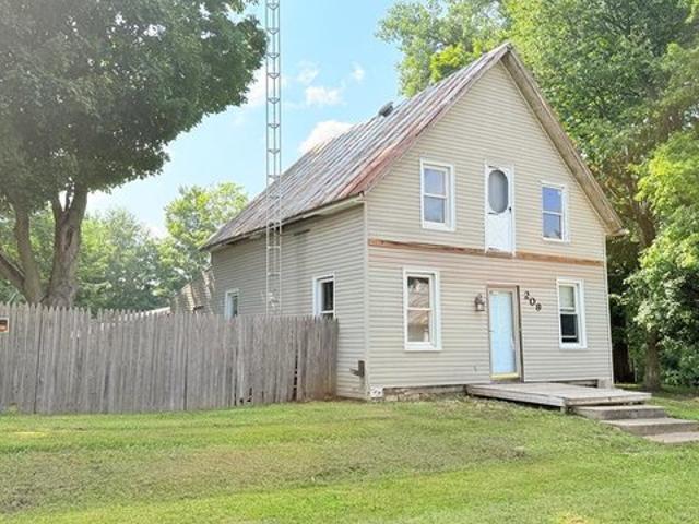 House for sale in Nevada, Ohio