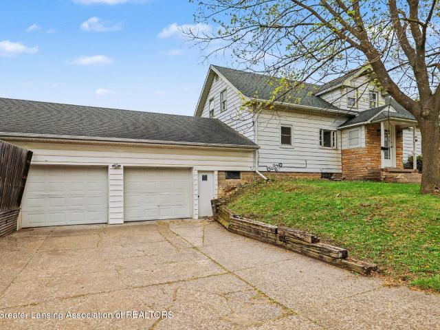 House for sale in Saint Johns, Michigan