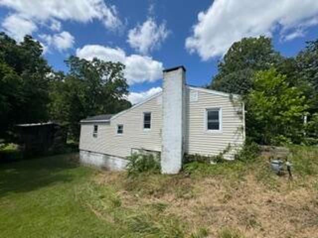 House for sale in Grayson, Kentucky