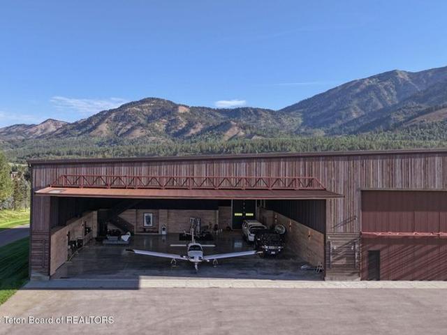 Condo for sale in Wyoming