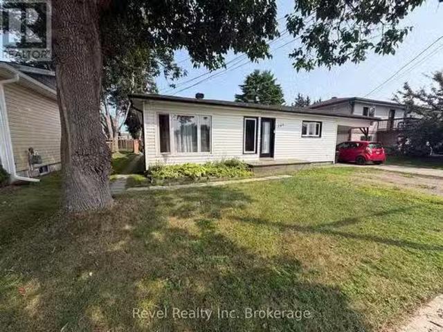 House for sale in Copper Cliff, Ontario