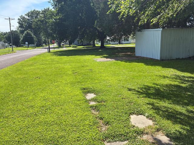 House for sale in Brookfield, Missouri