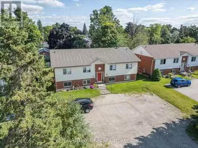House for sale in Dufferin, Ontario