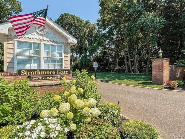 Condo for sale in Stony Brook, Town of Brookhaven