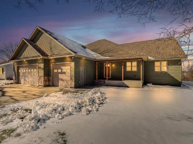 House for sale in Steele, Minnesota