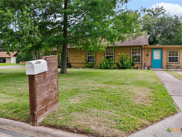 House for sale in Edna, Texas