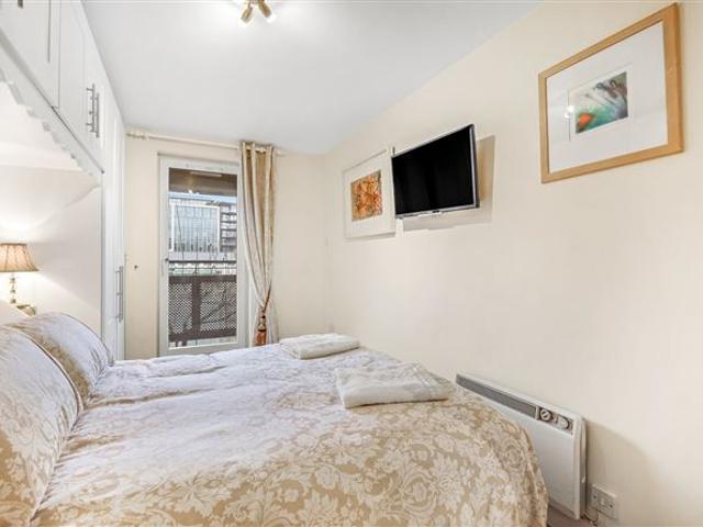 Apartment for sale in Bluebell, Dublin