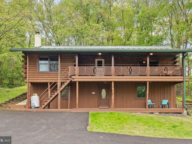 Property for sale in Arcola, Pennsylvania